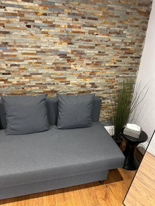 Centre- 2 Bed Flat Apartment High Wycombe